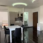Mondo Suites Apartments * Napels