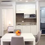 Mondo Suites Apartments Napels