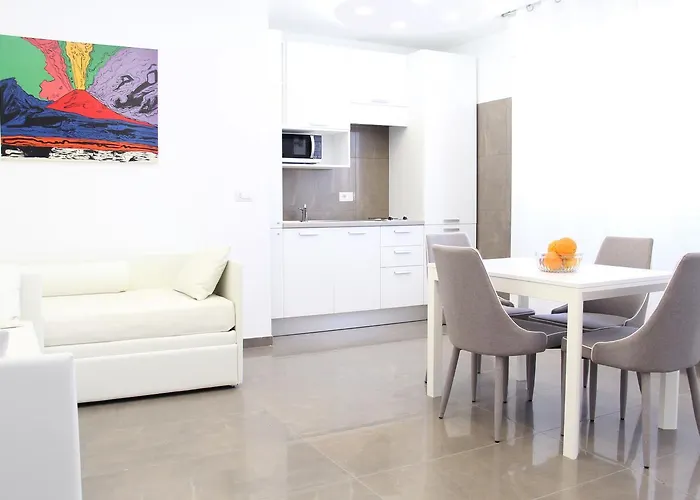 Mondo Suites Apartments Daire